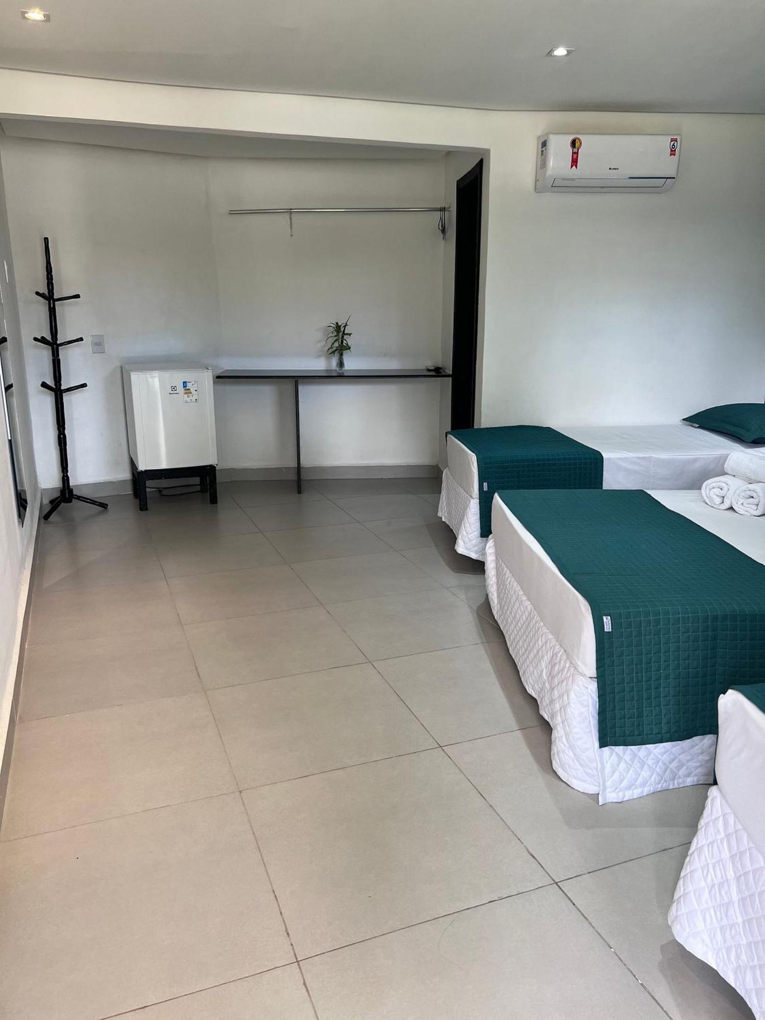 O Beira Mar Praia Hotel Esta Localizado Na Orla, Na Praia De Taperapuan, Cafe Incluso, Wi-Fi 500Mb, Piscinas, Estacionamento Privativo, Ar Condicionado Split, Smart Tv, Frigobar, Порту-Сегуру Экстерьер фото